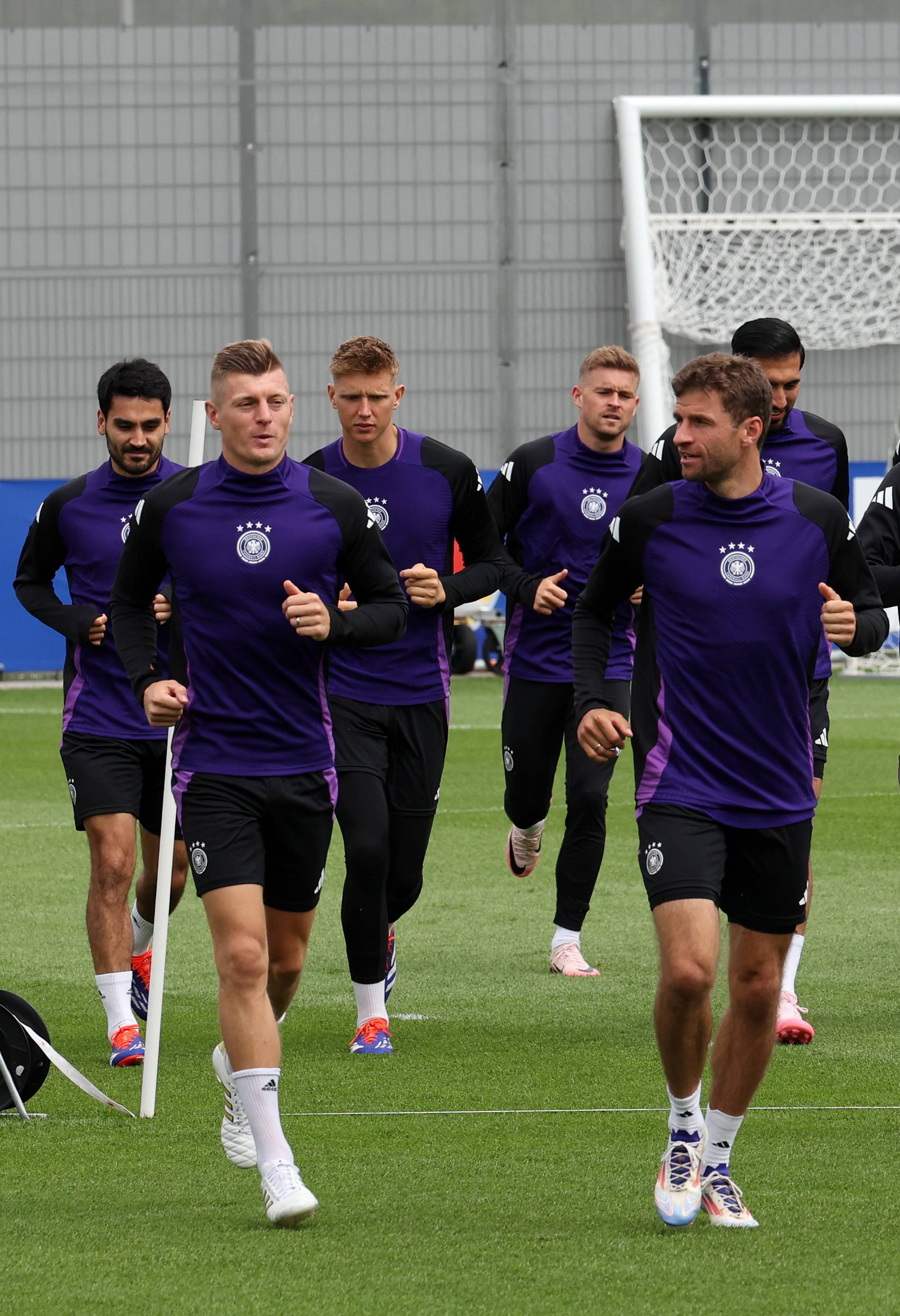 瑞士团结一致，迎战塞尔维亚，欧锦赛资格之战的简单介绍